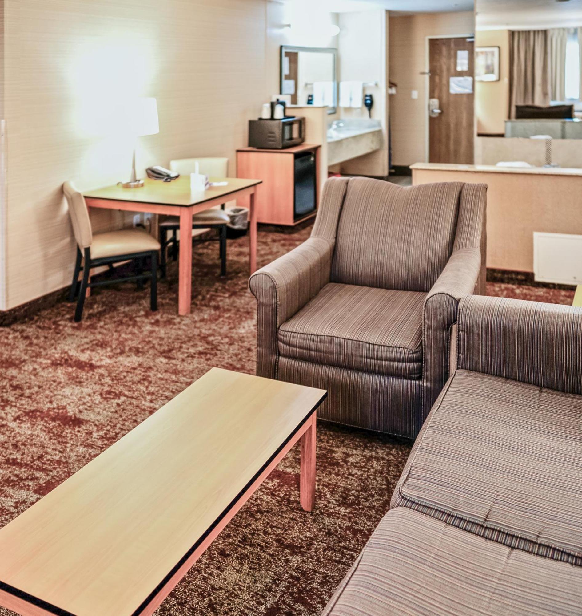 Crystal Inn Hotel & Suites - Midvalley Murray Eksteriør bilde